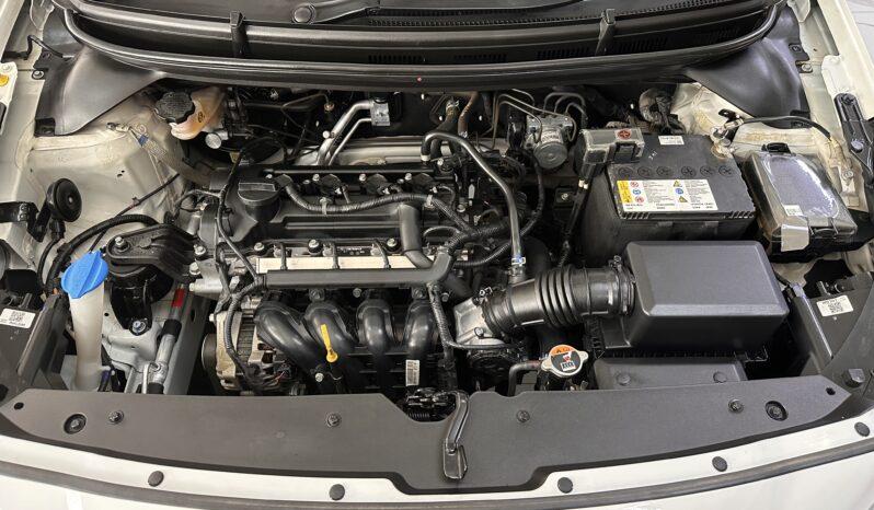 
								2021 HYUNDAI i20 1.2 FLUID full									