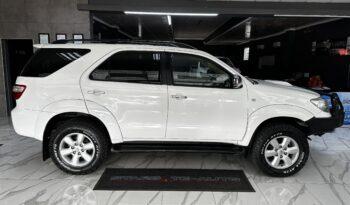 
									2010 TOYOTA FORTUNER 3.0D-4D R/B 4X4 full								