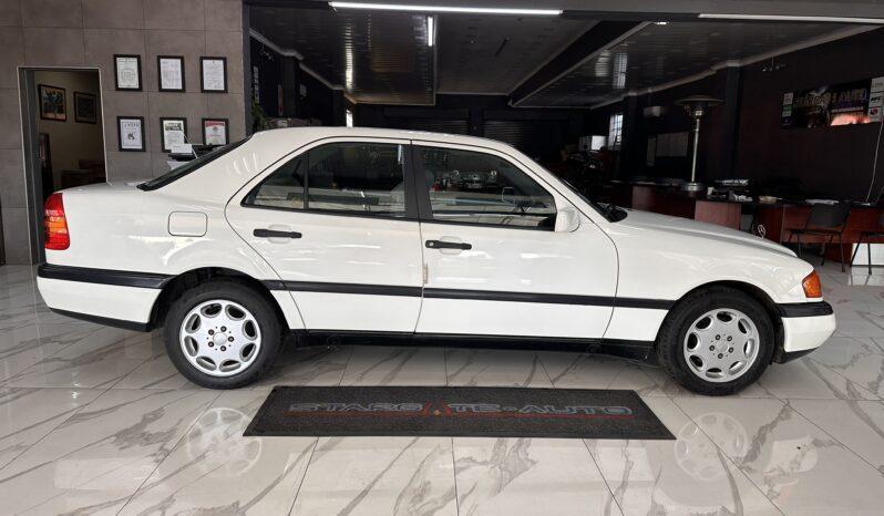 
								1994 MERCEDES-BENZ C180 CLASSIC full									